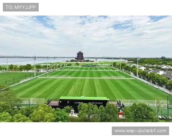 新足球入口推动足球产业升级打造多元化体育生态体系